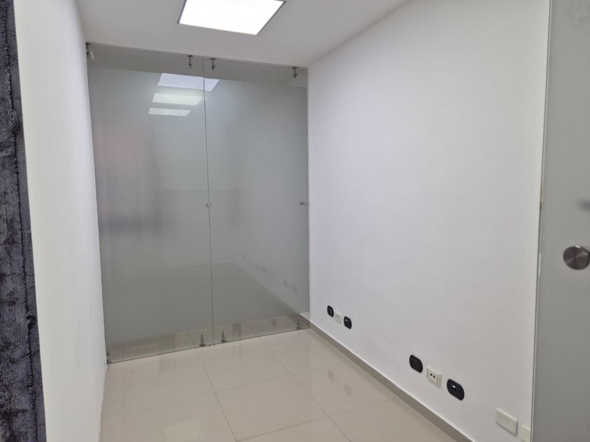 Oficina en Arriendo - Bogota, CEDRO GOLF 4810