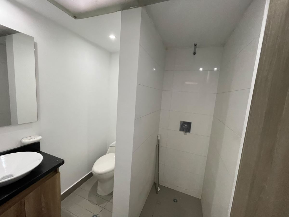 Casa en Arriendo - Bogota, PONTEVEDRA 6328