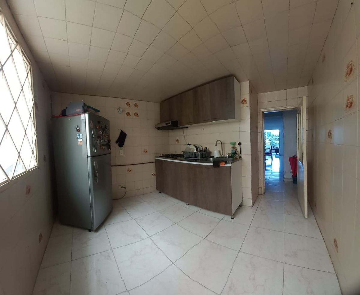 Casa en Venta - Bogota, MADELENA 3843