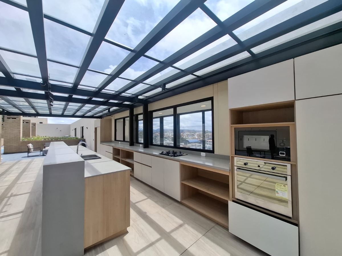 Apartamento en Arriendo - Bogota, LOS ALCAZARES 6198