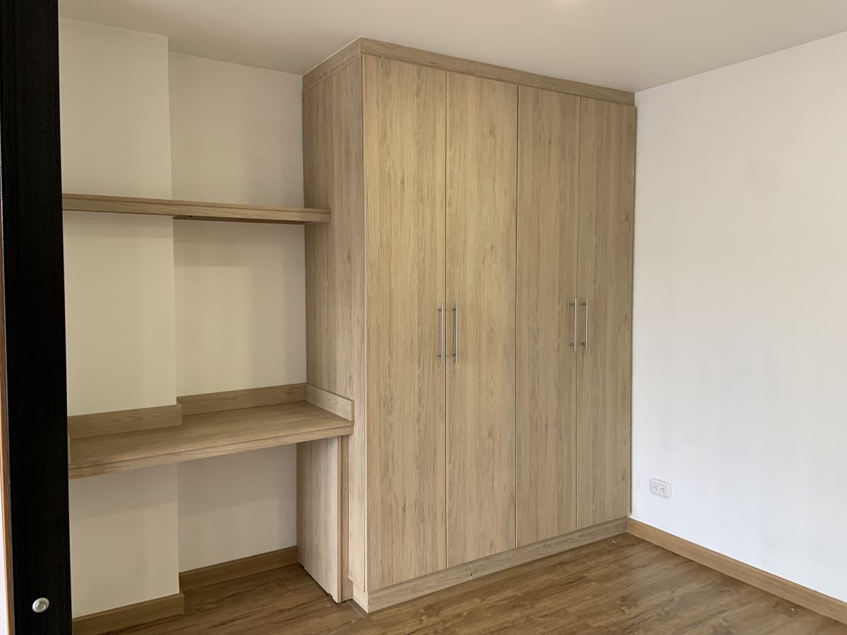 Apartamento en Arriendo - Bogota, GALERÍAS 3037