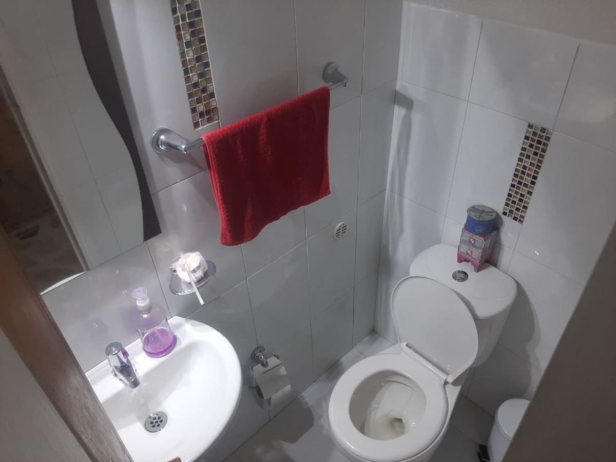 Casa en Venta - Bogota, NORMANDÍA 4901