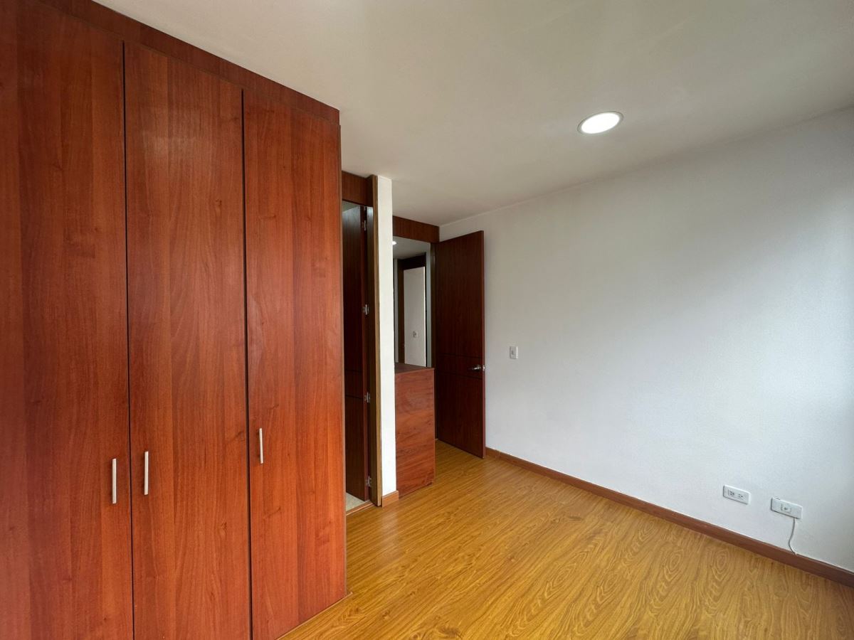 Apartamento en Arriendo - Bogota, VILLEMAR 4802