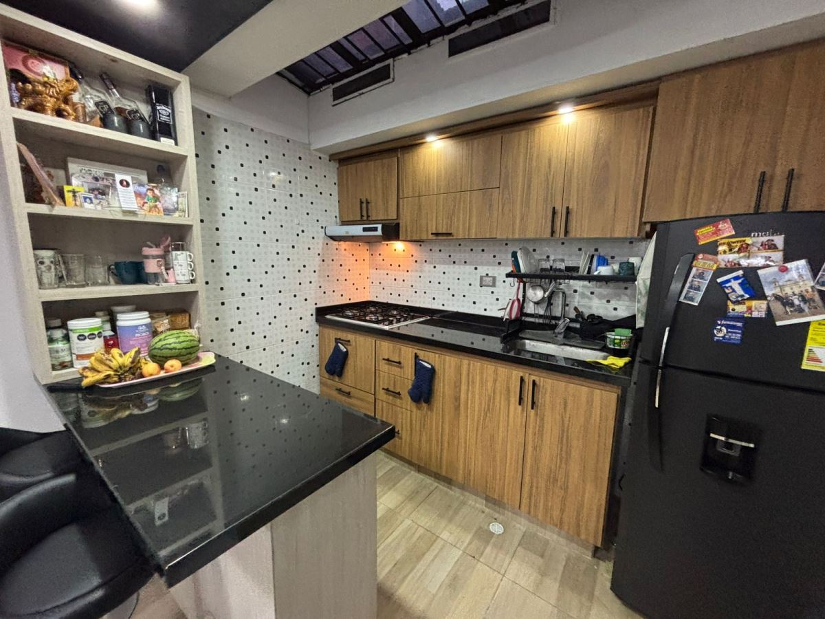 Casa en Venta - Bogota, LOMBARDIA 5176