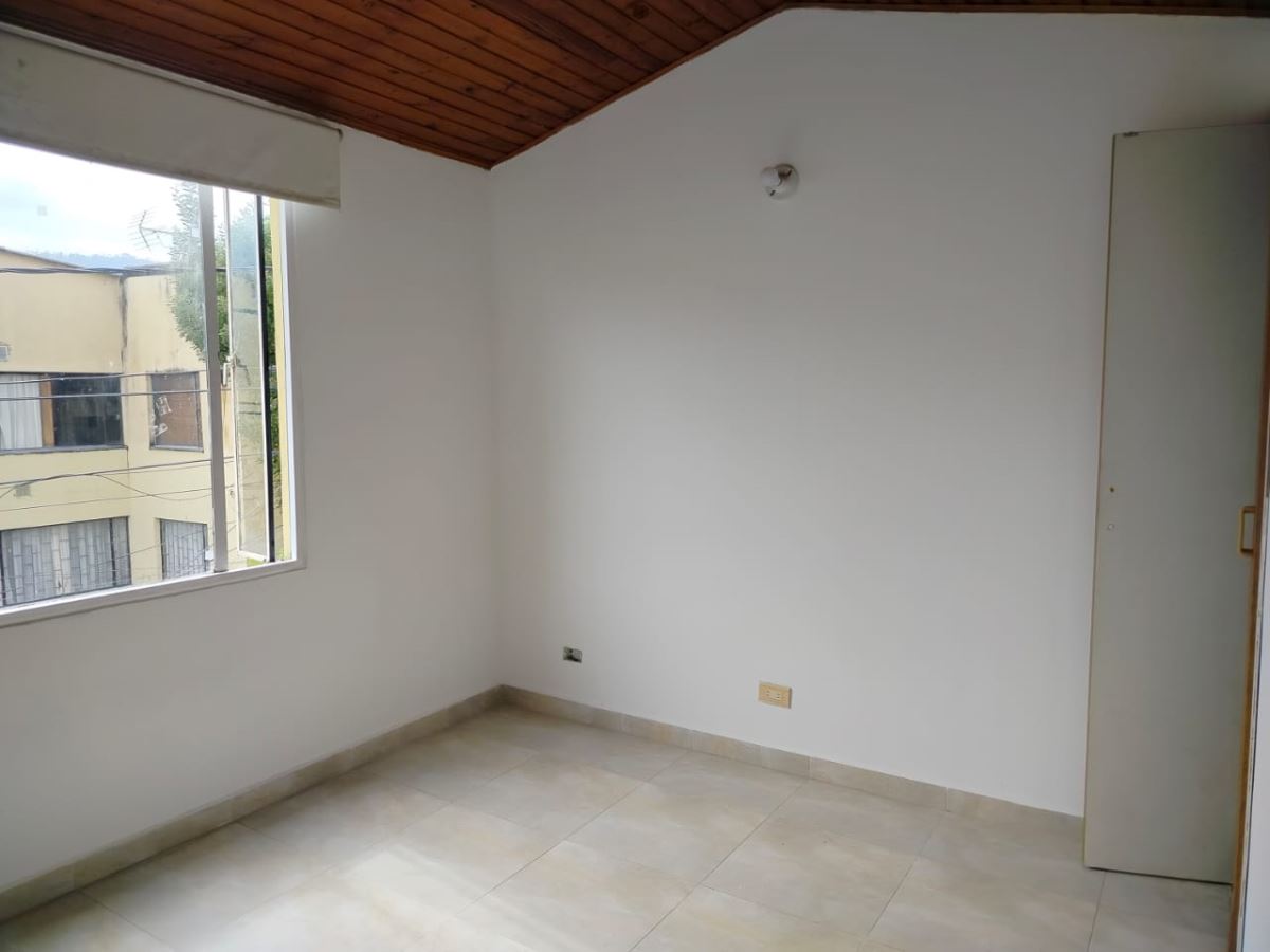 Casa en Venta - Bogota, SAN ANTONIO NORTE 4003