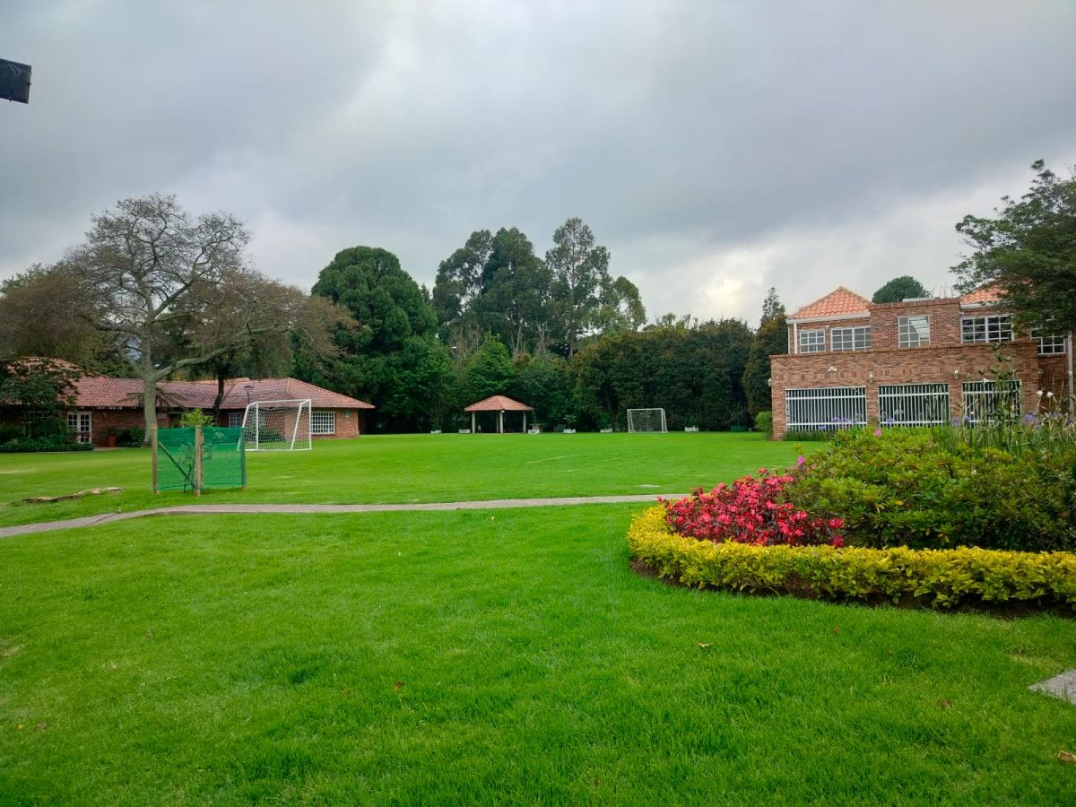 Casa en Venta - Bogota, LISBOA 3795