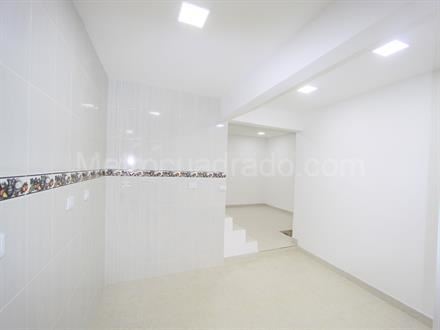 Casa en Venta - Bogota, SAN BERNARDINO 6082