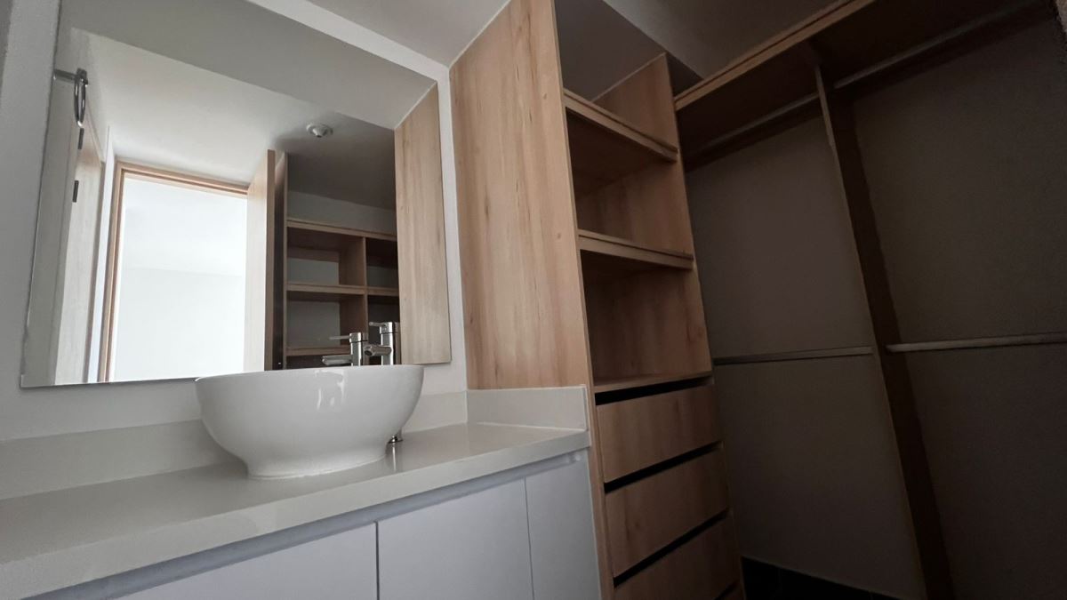 Apartamento en Arriendo - Bogota, NUEVA CASTILLA 5803