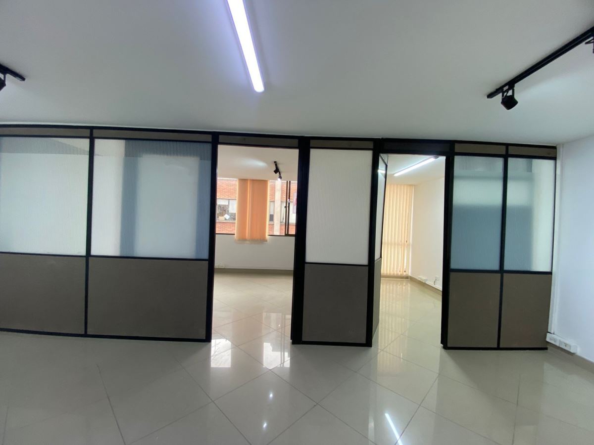 Oficina en Arriendo - Bogota, LAGO GAITÁN 5384