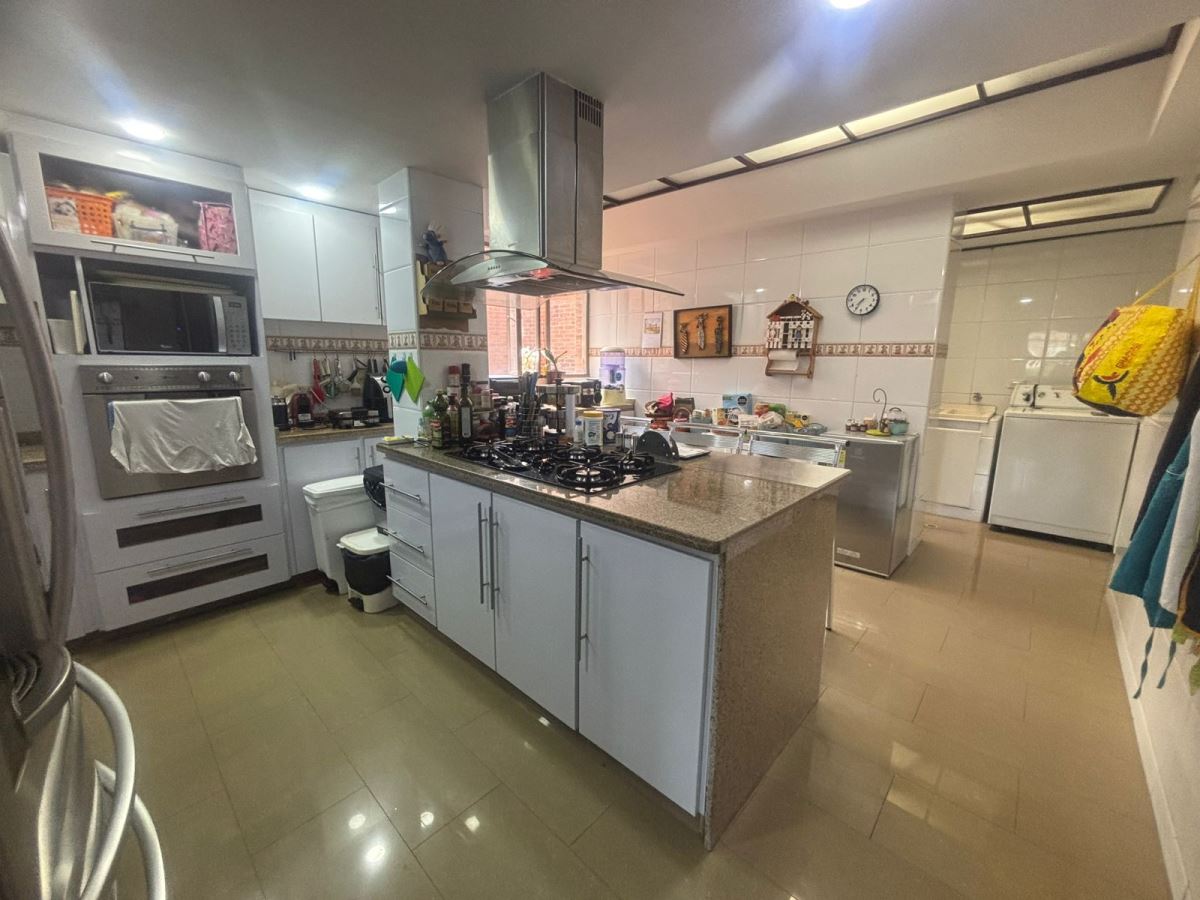 Apartamento en Venta - Bogota, SANTA BÁRBARA CENTRAL 5184