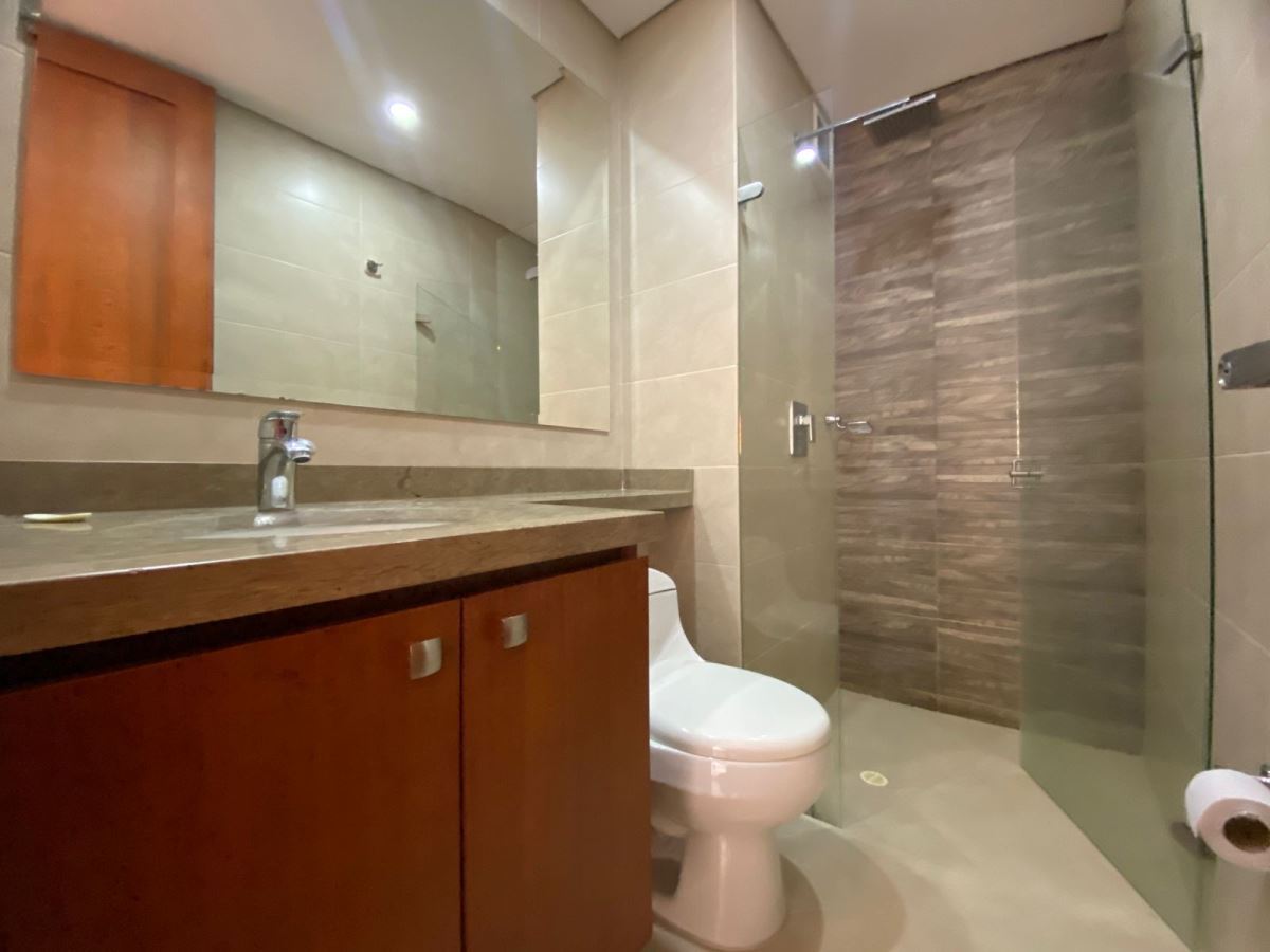 Apartamento en Arriendo - Bogota, SANTA BÁRBARA 4974