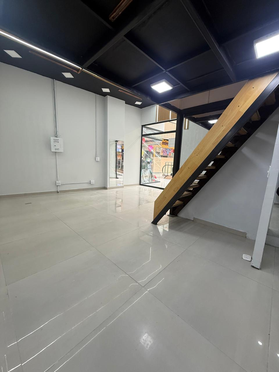Local en Arriendo - La Calera, LA CALERA 2899