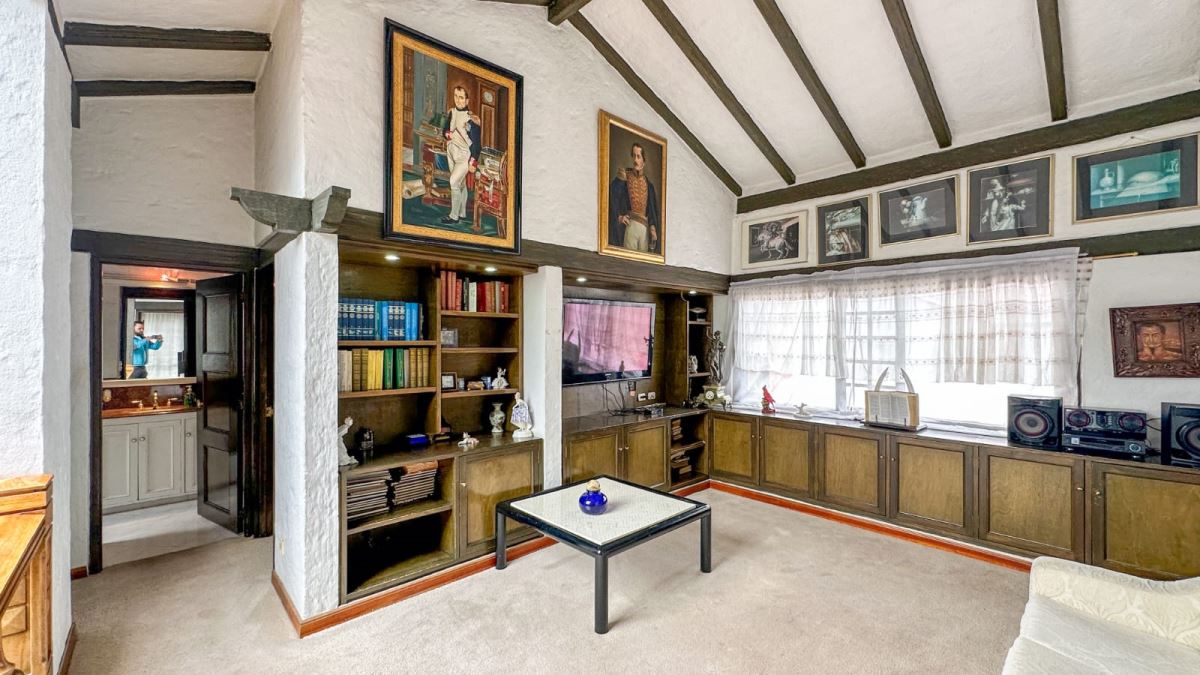 Casa en Arriendo - Bogota, NIZA 5950