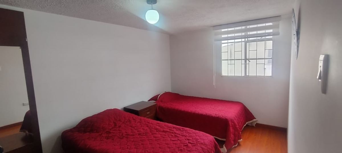 Casa en Arriendo - Bogota, SAN JOAQUÍN 5189