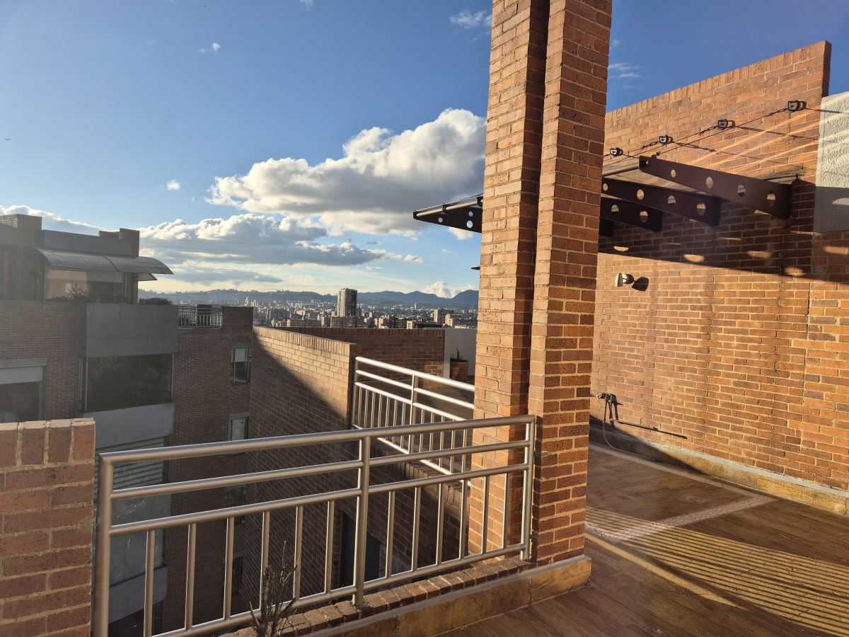 Apartamento en Arriendo - Bogota, BOSQUE DE PINOS 5182