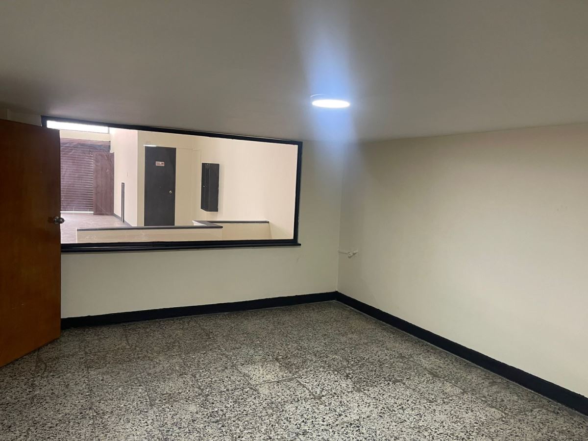 Bodegas Otro en Arriendo - Bogota, POPULAR MODELO 4257