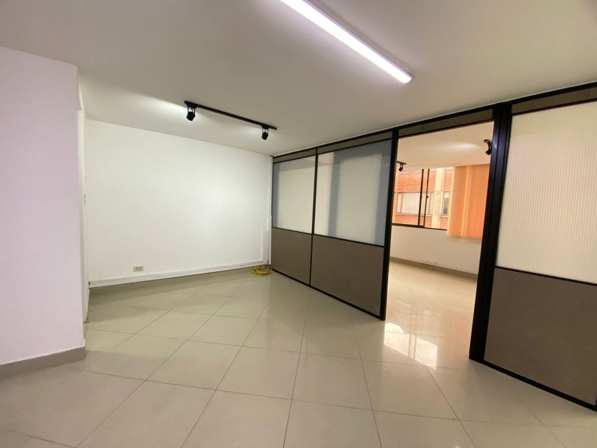 Oficina en Arriendo - Bogota, LAGO GAITÁN 5384