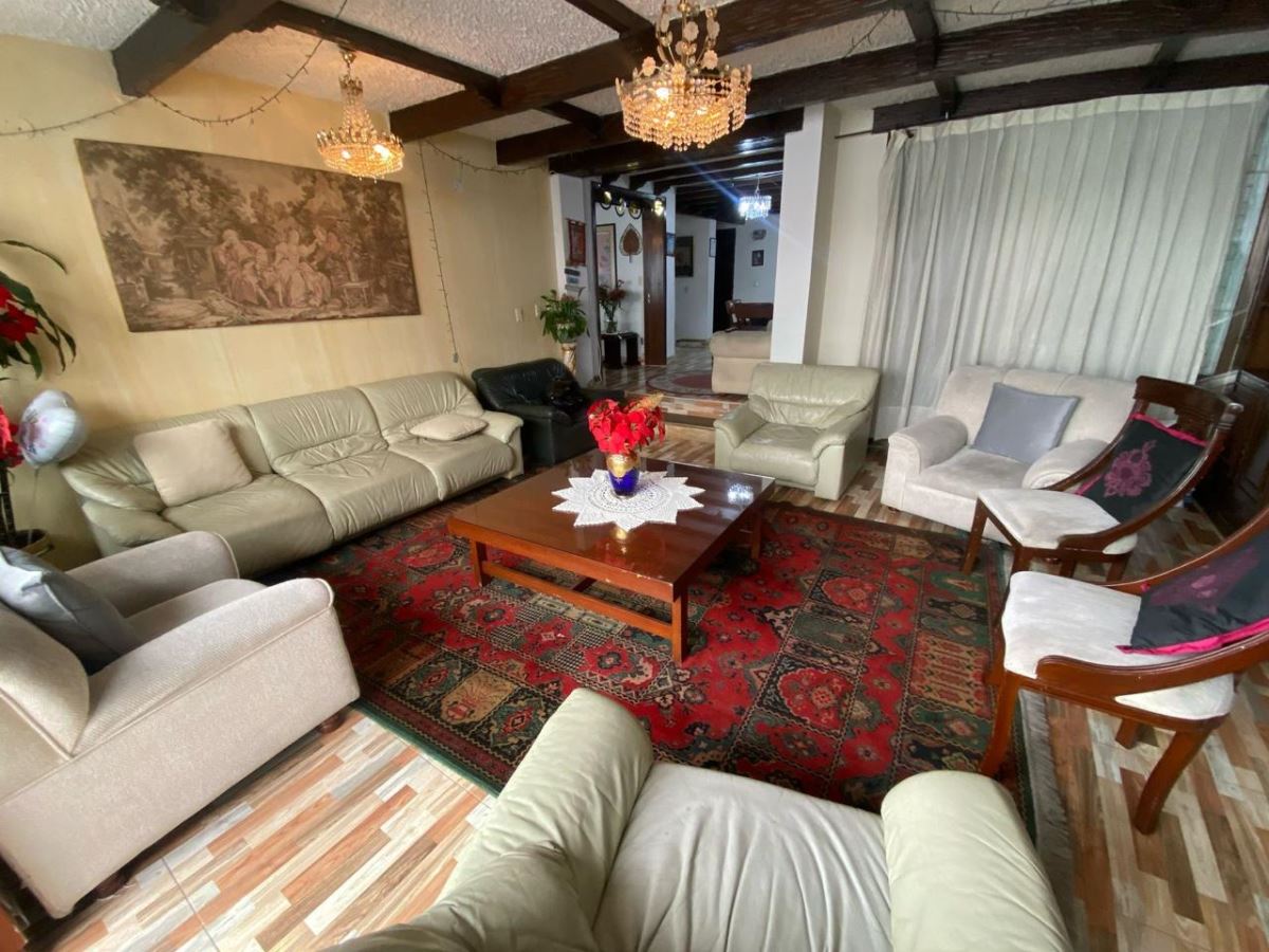 Casa en Arriendo - Bogota, SANTA BARBARA ORIENTAL 3939