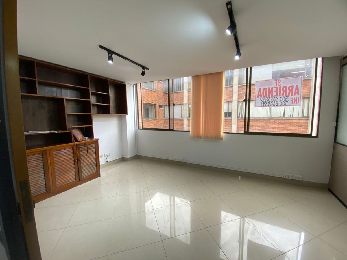 Oficina en Arriendo - Bogota, LAGO GAITÁN 5384