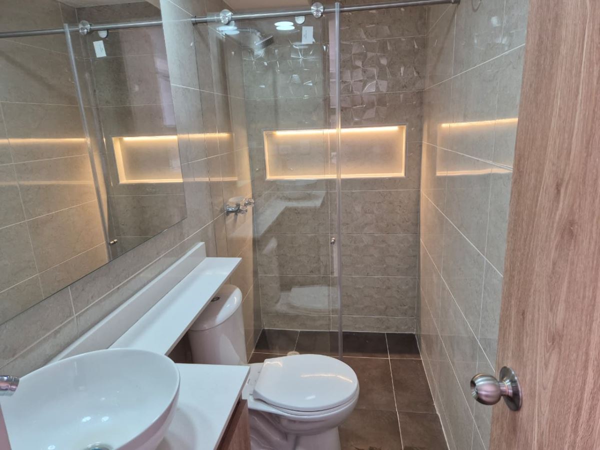 Apartamento en Arriendo - Bogota, EL REDIL 4770