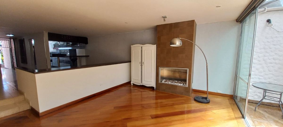 Casa en Arriendo - Bogota, SANTA PAULA 4689