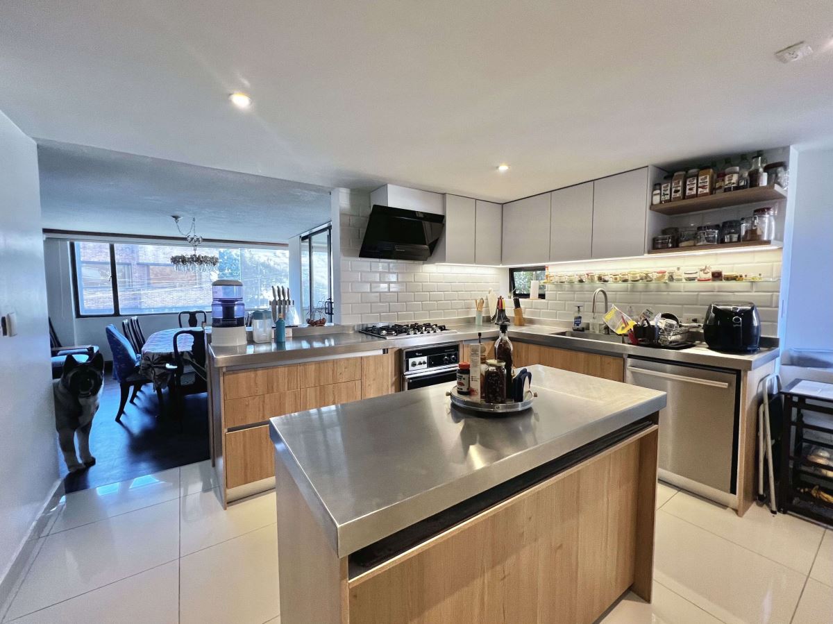 Apartamento en Venta - Bogota, SANTA BÁRBARA CENTRAL 3292