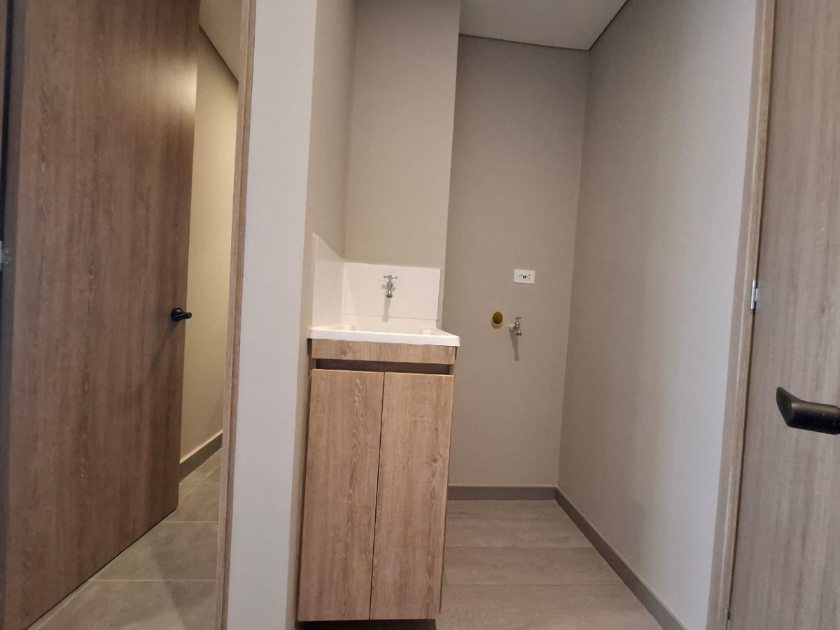 Apartamento en Arriendo - Bogota, LAS NIEVES 4598