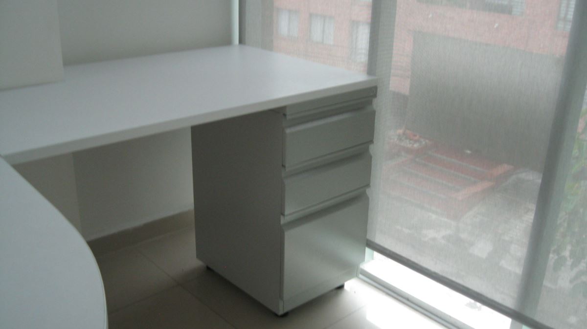 Oficina en Arriendo - Bogota, PUENTE LARGO 3471