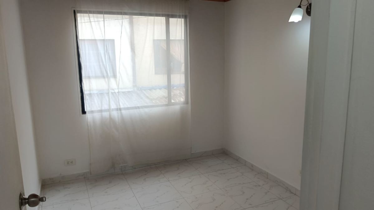 Apartamento en Arriendo - Bogota, SAN ANTONIO NORTE 4698