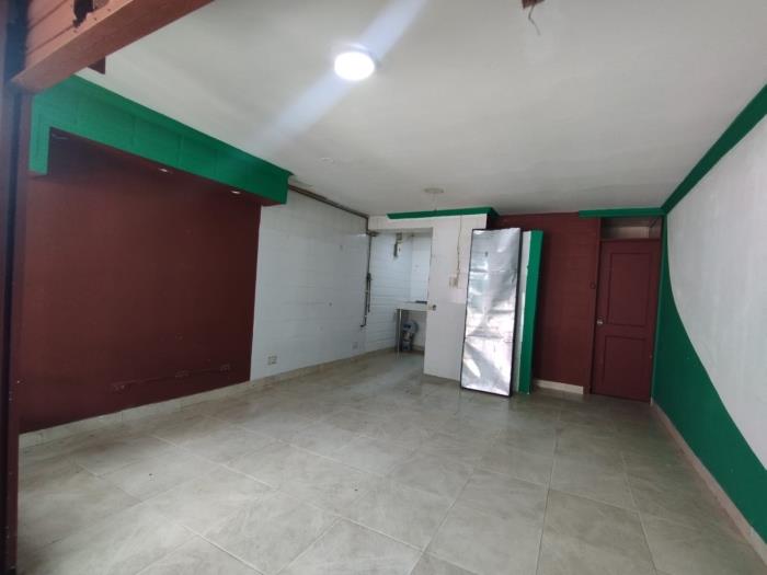 Casa en Venta - Bogota, EL RECUERDO 2174
