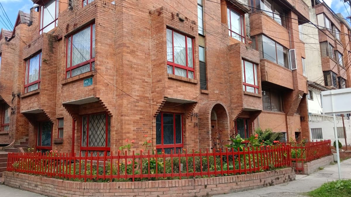 Apartamento en Arriendo - Bogota, CAOBOS SALAZAR 4588