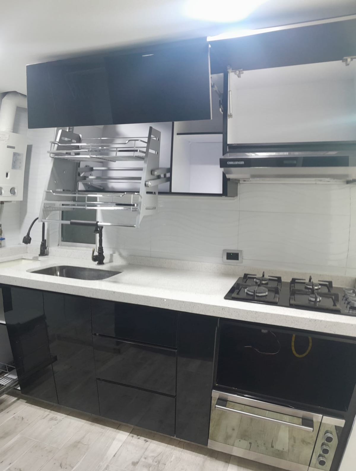Apartamento en Arriendo - Bogota, URB. MADELENA  3216