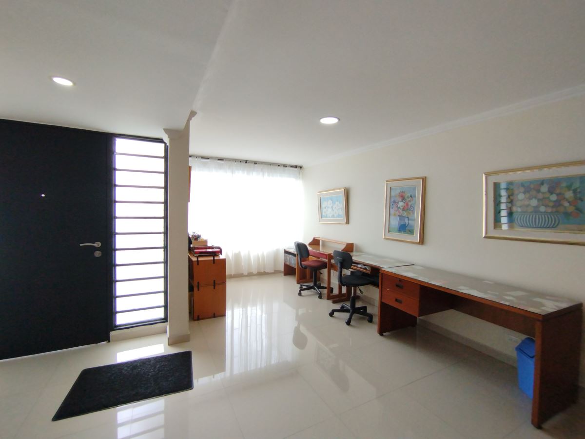 Casa en Arriendo - Bogota, PRADO VERANIEGO NORTE 3908