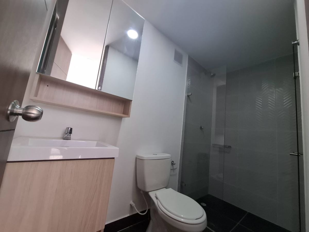 Apartamento en Arriendo - Bogota, LAS NIEVES 4908