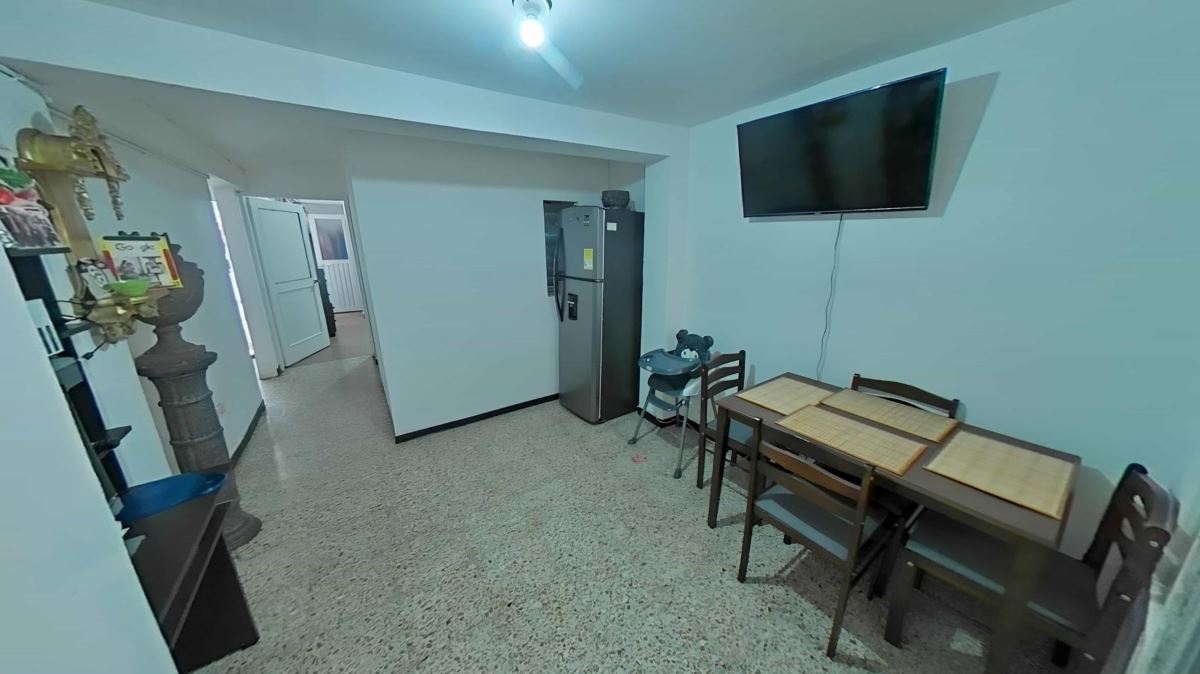 Casa en Venta - Bogota, MIRANDELA 3400