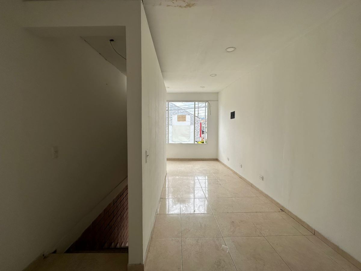 Casa en Venta - Bogota, COSTA AZUL 5486
