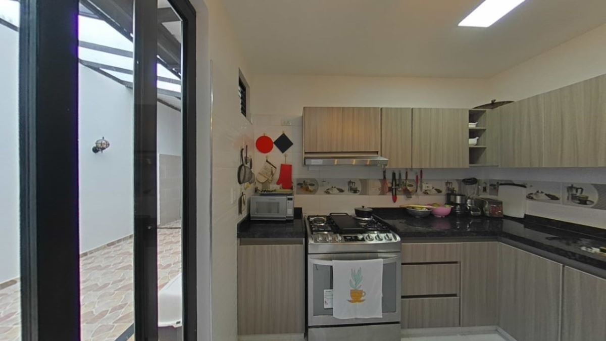 Casa en Venta - Bogota, SAN LUIS 2940