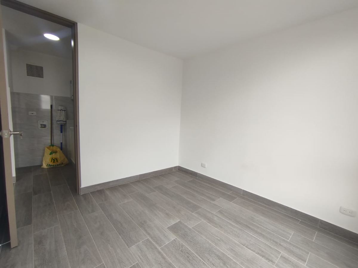 Apartamento en Arriendo - Bogota, MAZURÉN 4905