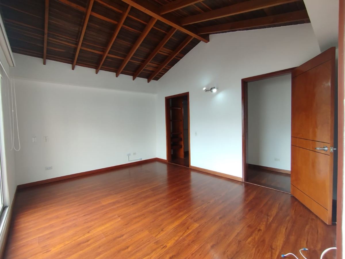 Apartamento en Arriendo - Chia, CHÍA 5288