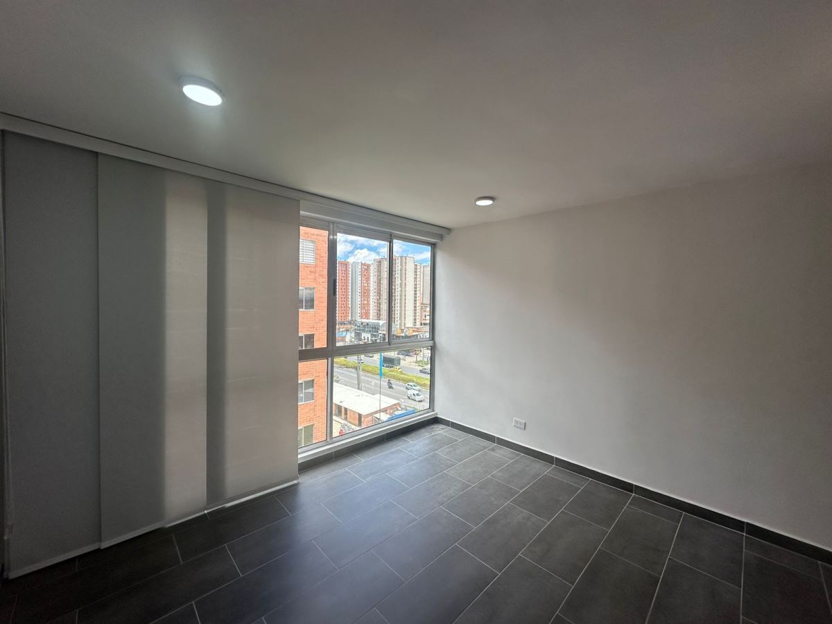 Apartamento en Arriendo - Bogota, HAYUELOS 4721