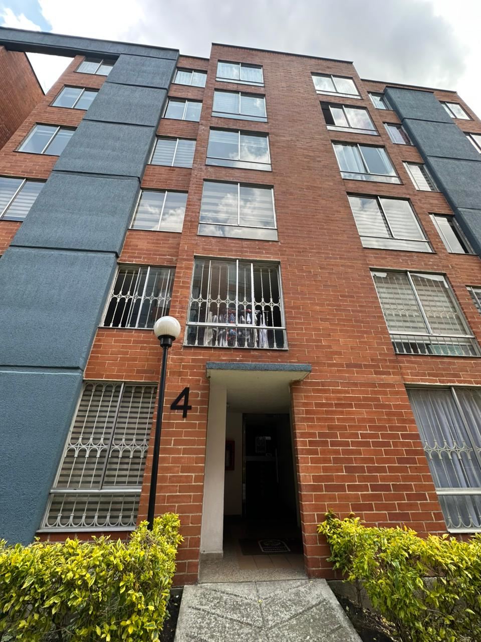 Apartamento en Arriendo - Bogota, NUEVA CASTILLA 6181