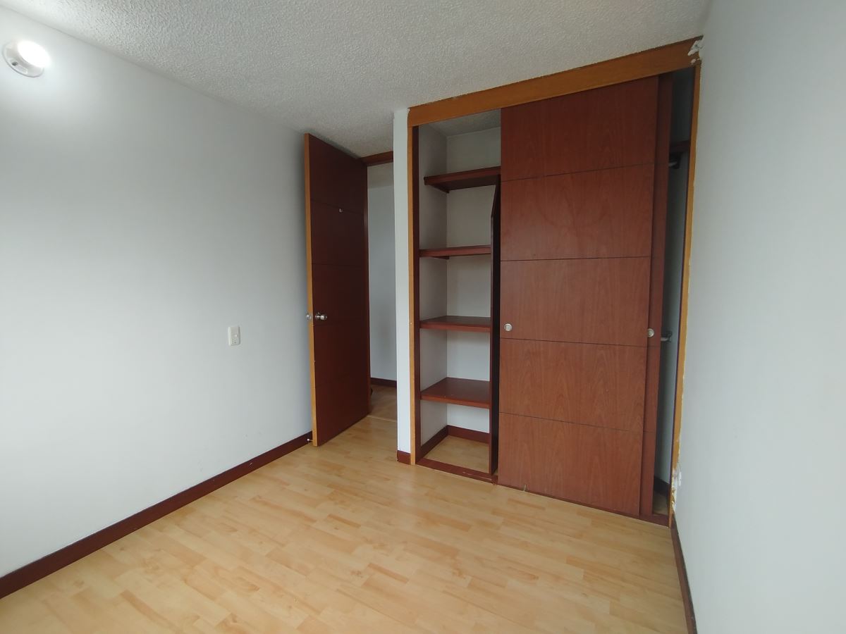 Apartamento en Arriendo - Bogota, LOS ELISEOS 381