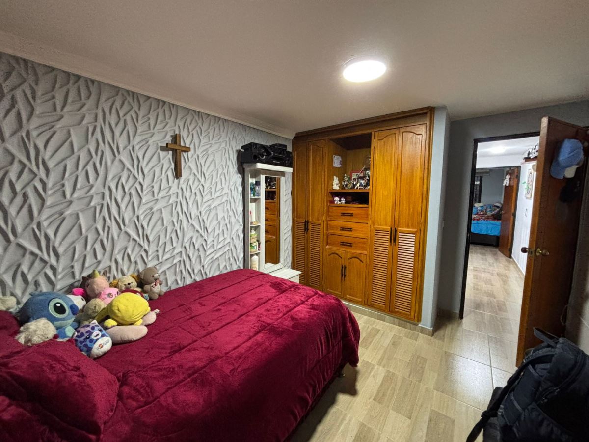 Casa en Venta - Bogota, LOMBARDIA 5176