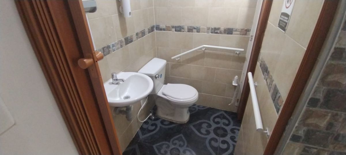 Local en Arriendo - Bogota, ANDES NORTE 2704