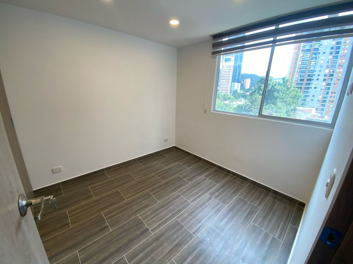 Apartamento en Arriendo - Bogota, BARRANCAS 4174