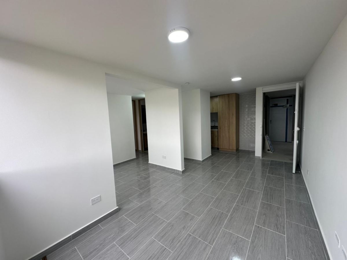 Apartamento en Arriendo - Bogota, LAS BRISAS 4686