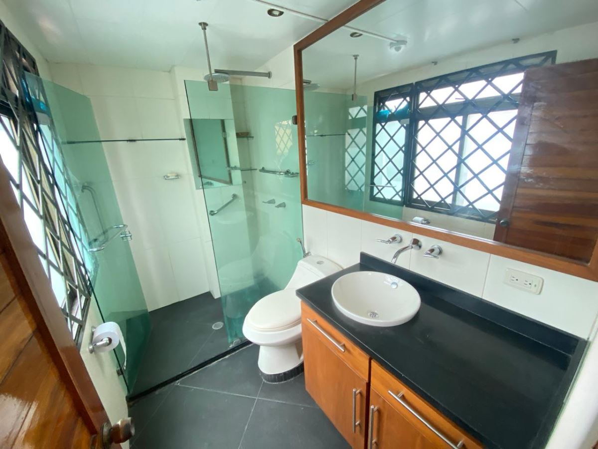 Apartamento en Arriendo - Bogota, CEDRITOS 4516