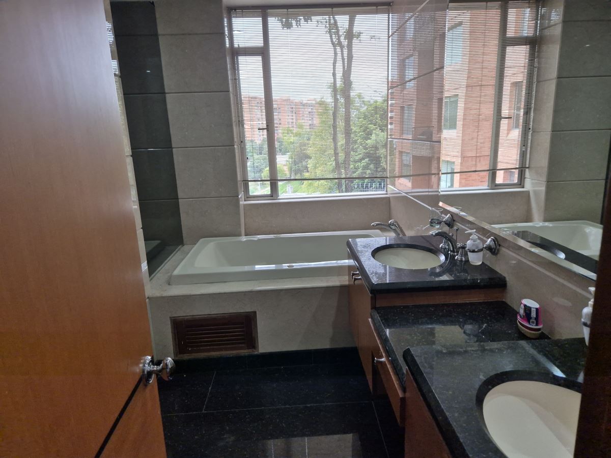 Apartamento en Venta - Bogota, BOSQUE MEDINA 4943