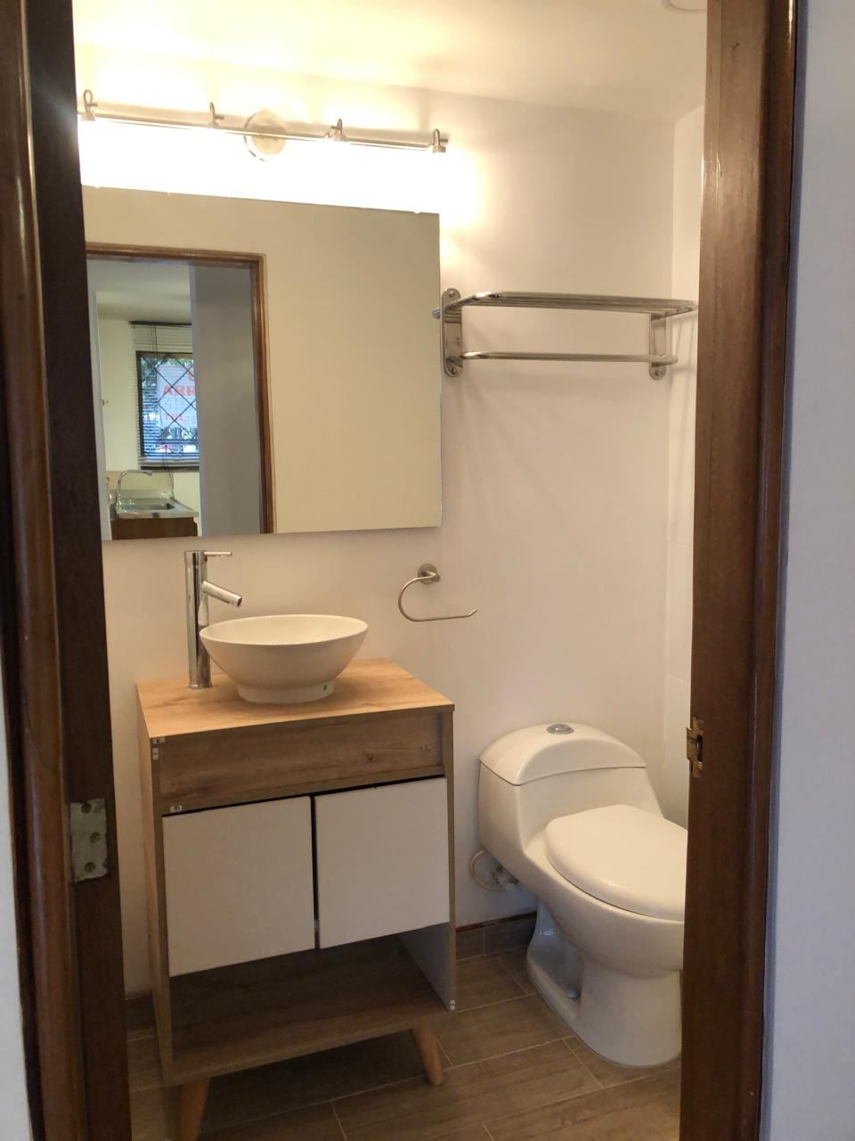 Apartamento en Arriendo - Bogota, SANTA BÁRBARA 5255