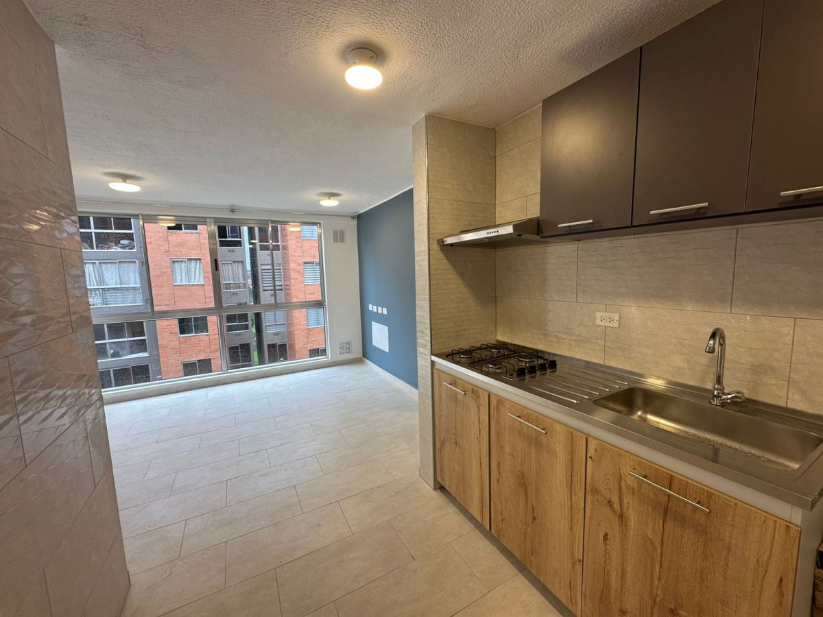 Apartamento en Arriendo - Bogota, HAYUELOS 4339
